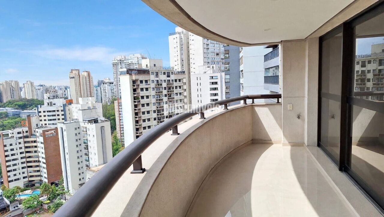 Apartamento, 3 quartos, 250 m² - Foto 1