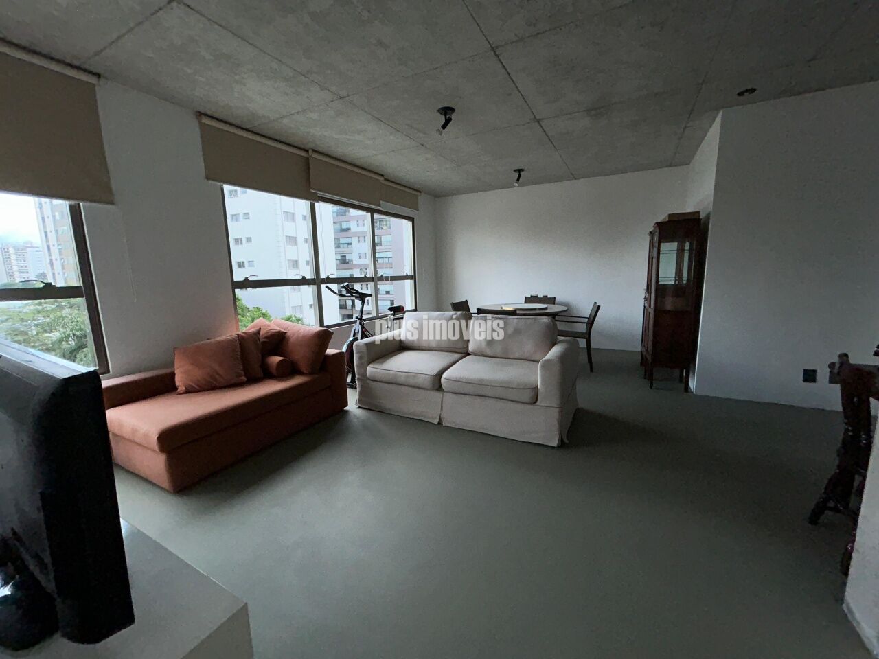 Apartamento, 1 quarto, 75 m² - Foto 1