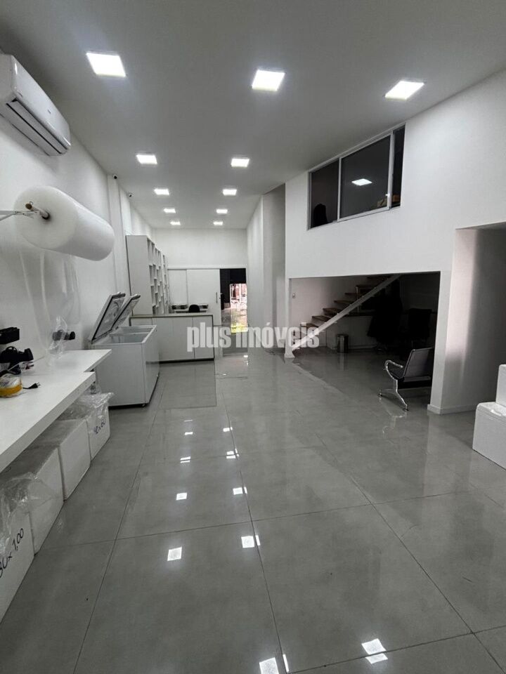 IMÓVEL COMERCIAL À VENDA - 102M2 +DESCOBERTO DE 76 M2