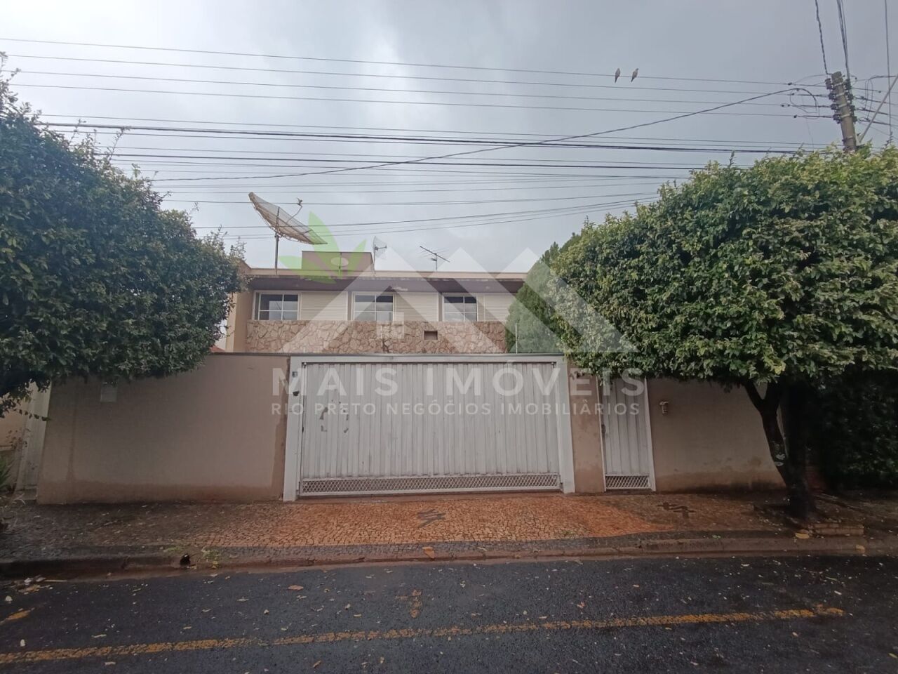 Casa Assobradada para Venda - Jardim Tarraf II
