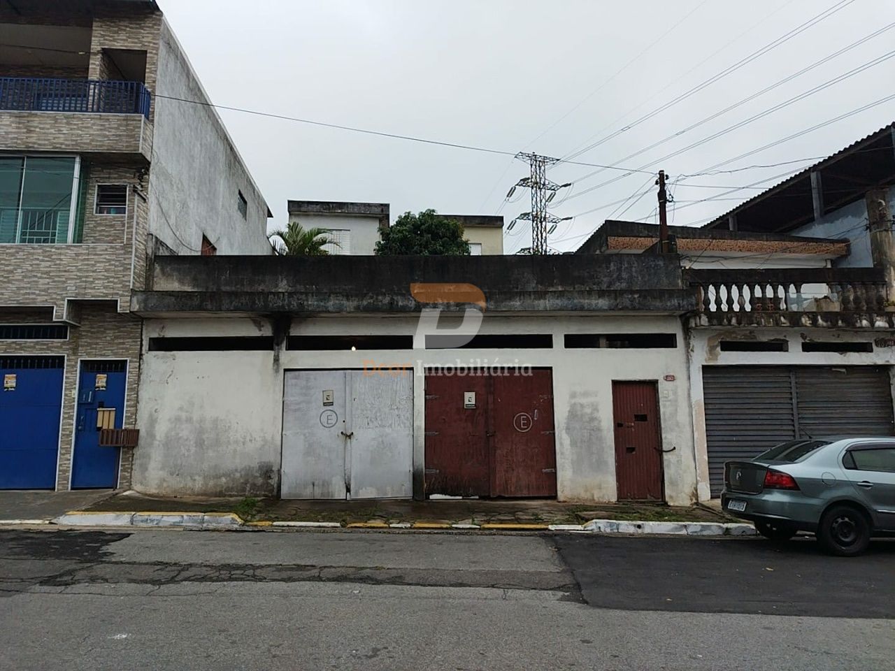 Sobrado para Venda - Campanário