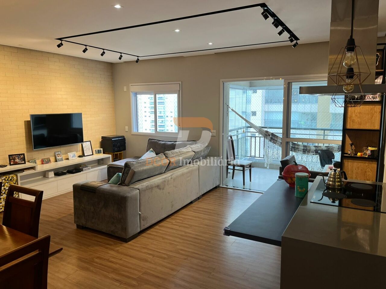 Apartamento para Venda - Baeta Neves