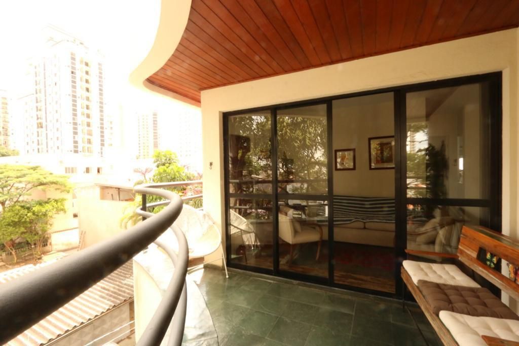 Apartamento para Venda - Campo Belo