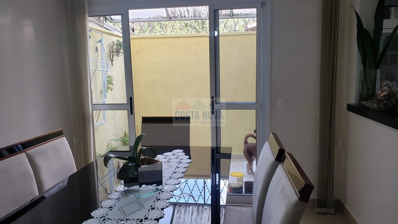 Casa em Condomínio para Venda - Horto Florestal