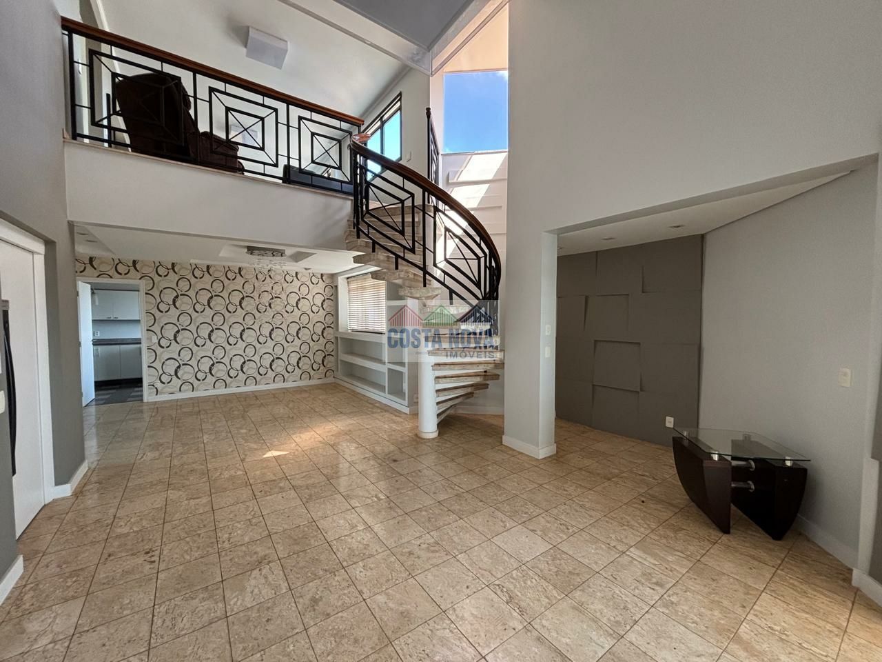 Duplex Cobertura para Venda - Centro