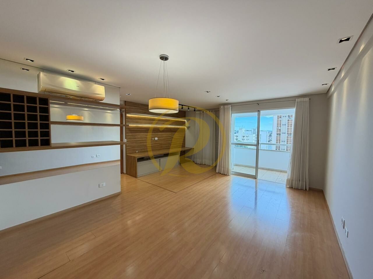 Apartamento para Venda - Centro