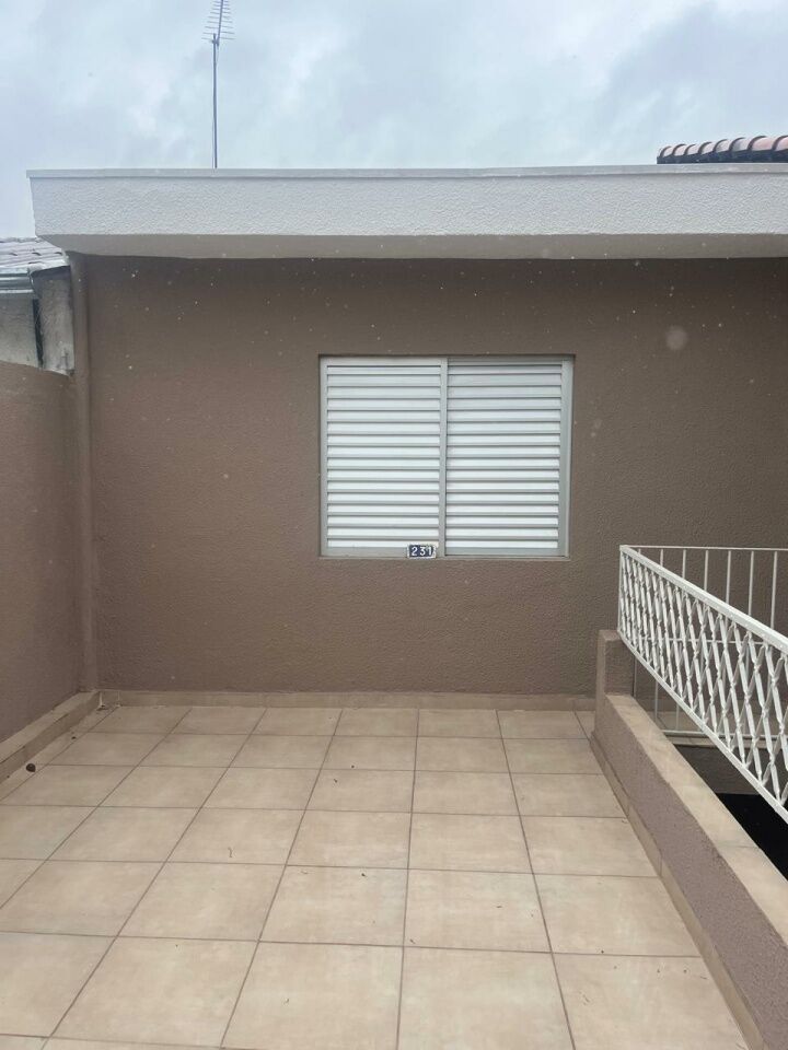 Sobrado para Locação - Parque Vitória