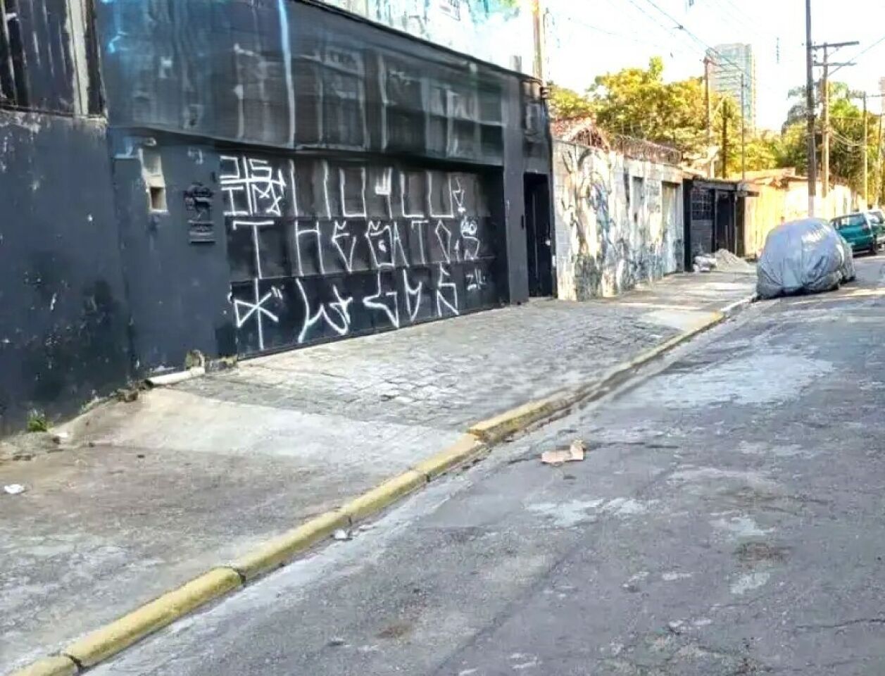 Sobrado para Locação - CAMPO BELO