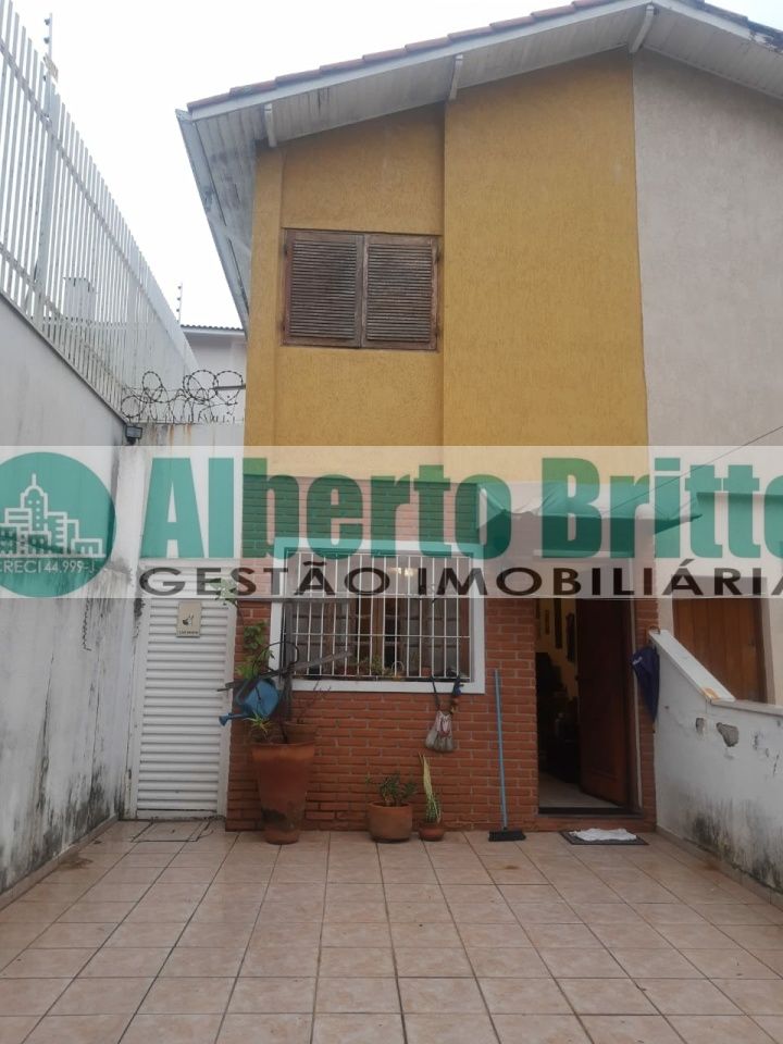 Sobrado para Venda - Granja Julieta