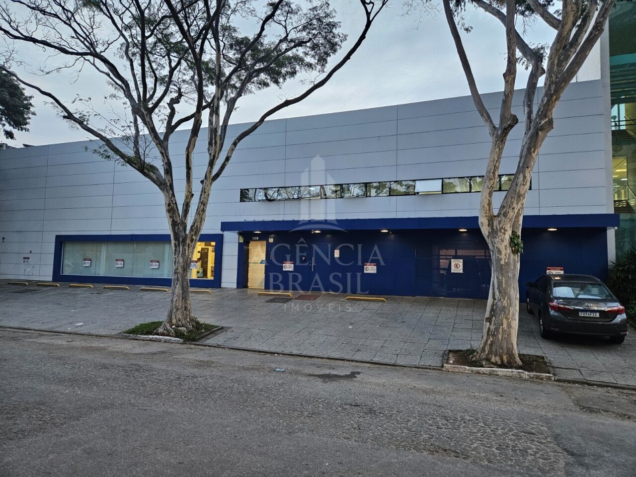 Prédio para Locação - Várzea da Barra Funda