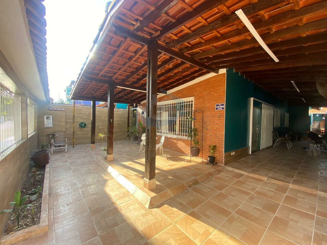 Casa Térrea para Venda - Caiçara