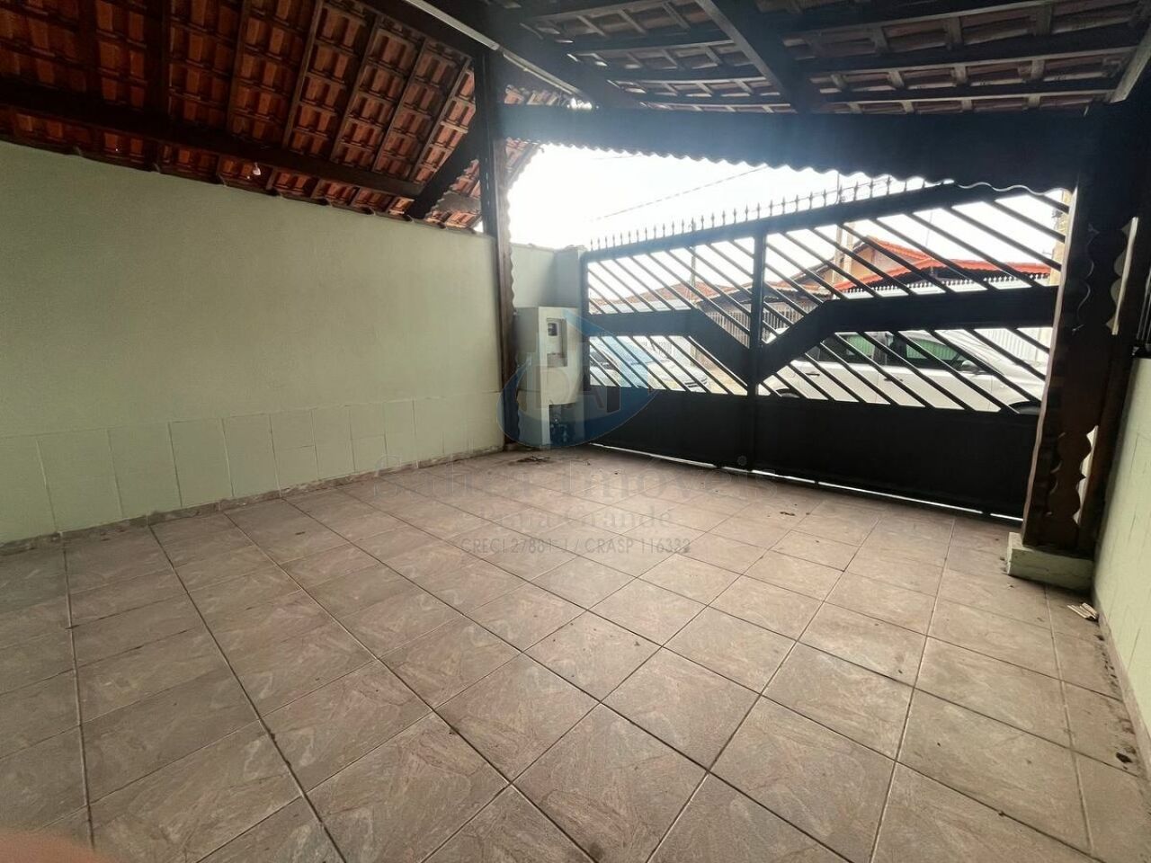 Casa Térrea para Venda - Caiçara