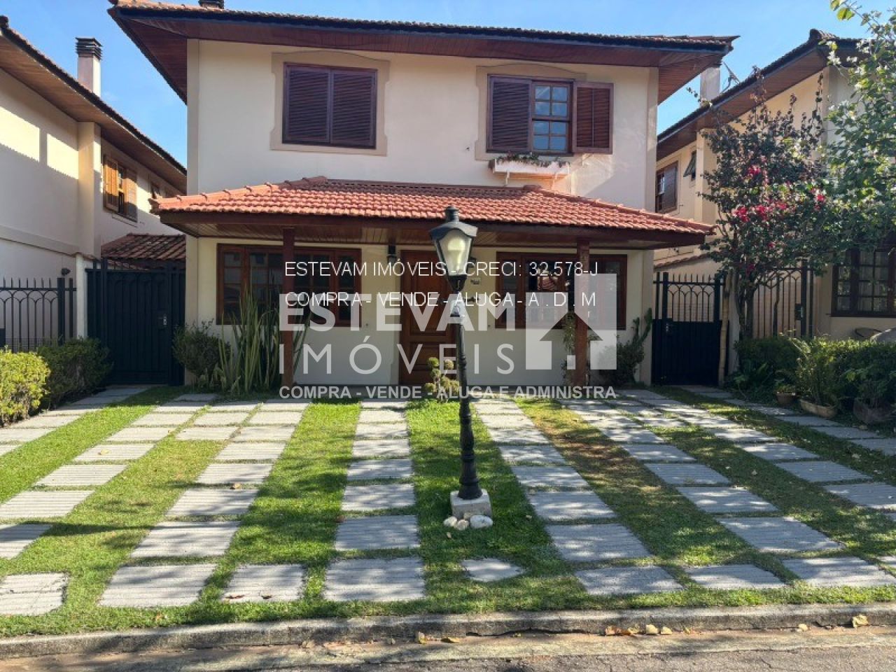  Casa de Condomínio para Venda - Chácara Nossa Senhora do Bom Conselho