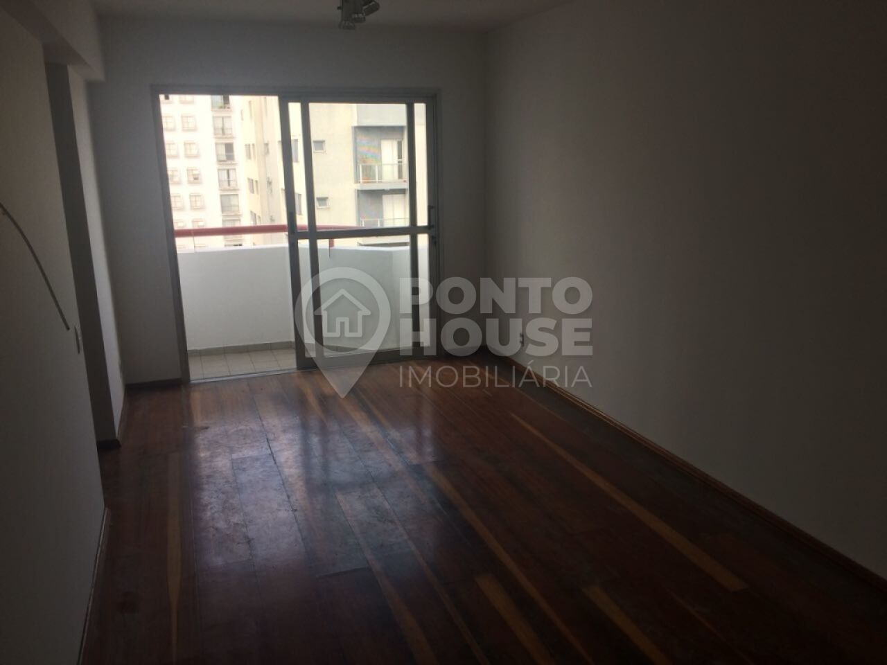 Apartamento para locação, Vila Olímpia, 67m², 2 dormitórios, 1 suíte, 1 vaga