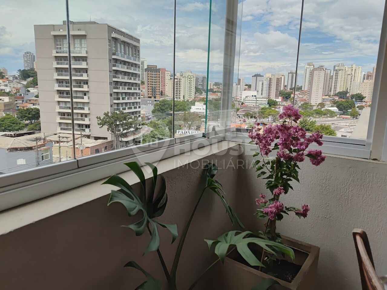 Apartamento de 105m² na Saúde com 3 dormitórios, suíte,varanda gourmet e 2 vagas