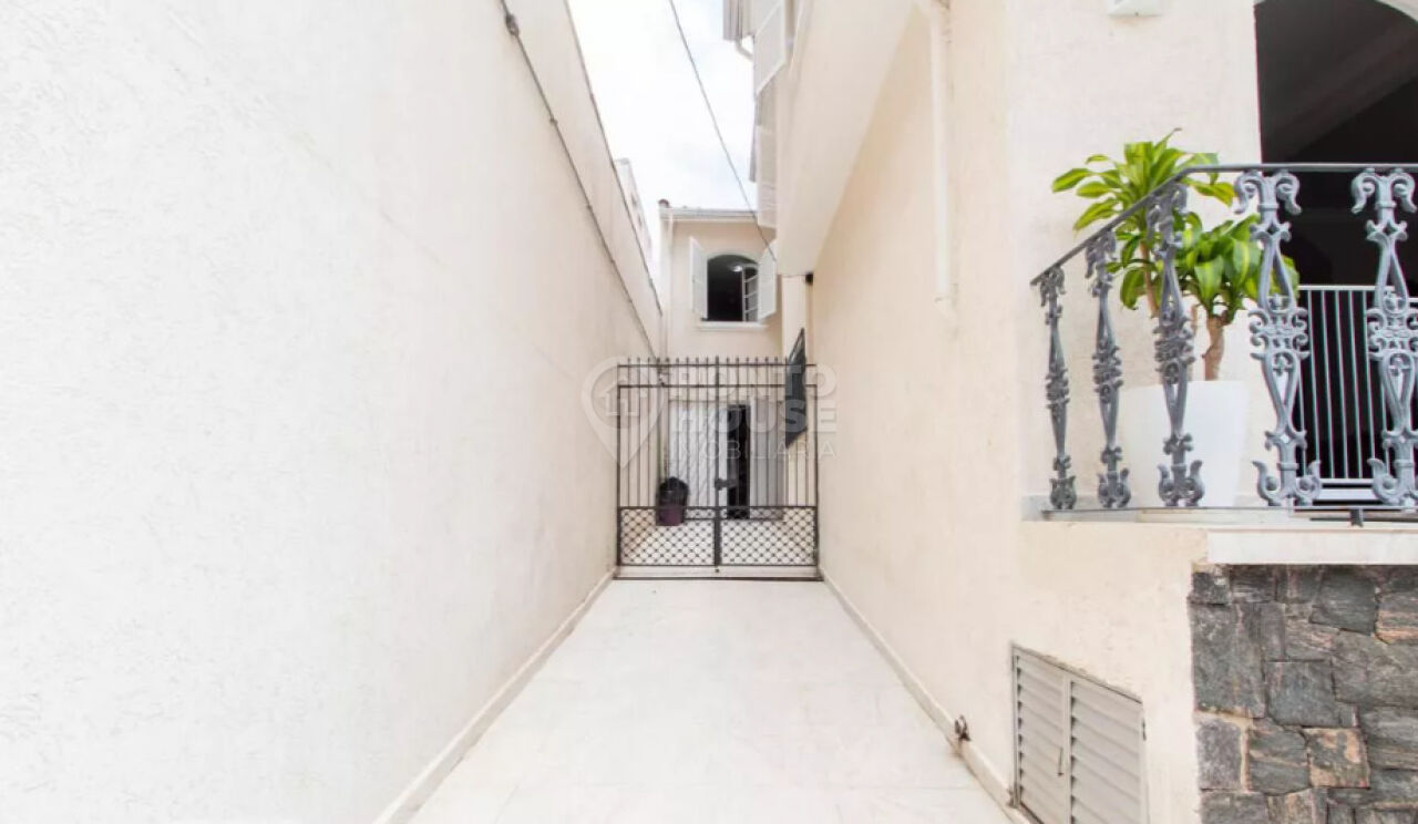 Sobrado Residencial ou Comercial a venda na Vila Mariana  4 dormitórios 2 vagas 
