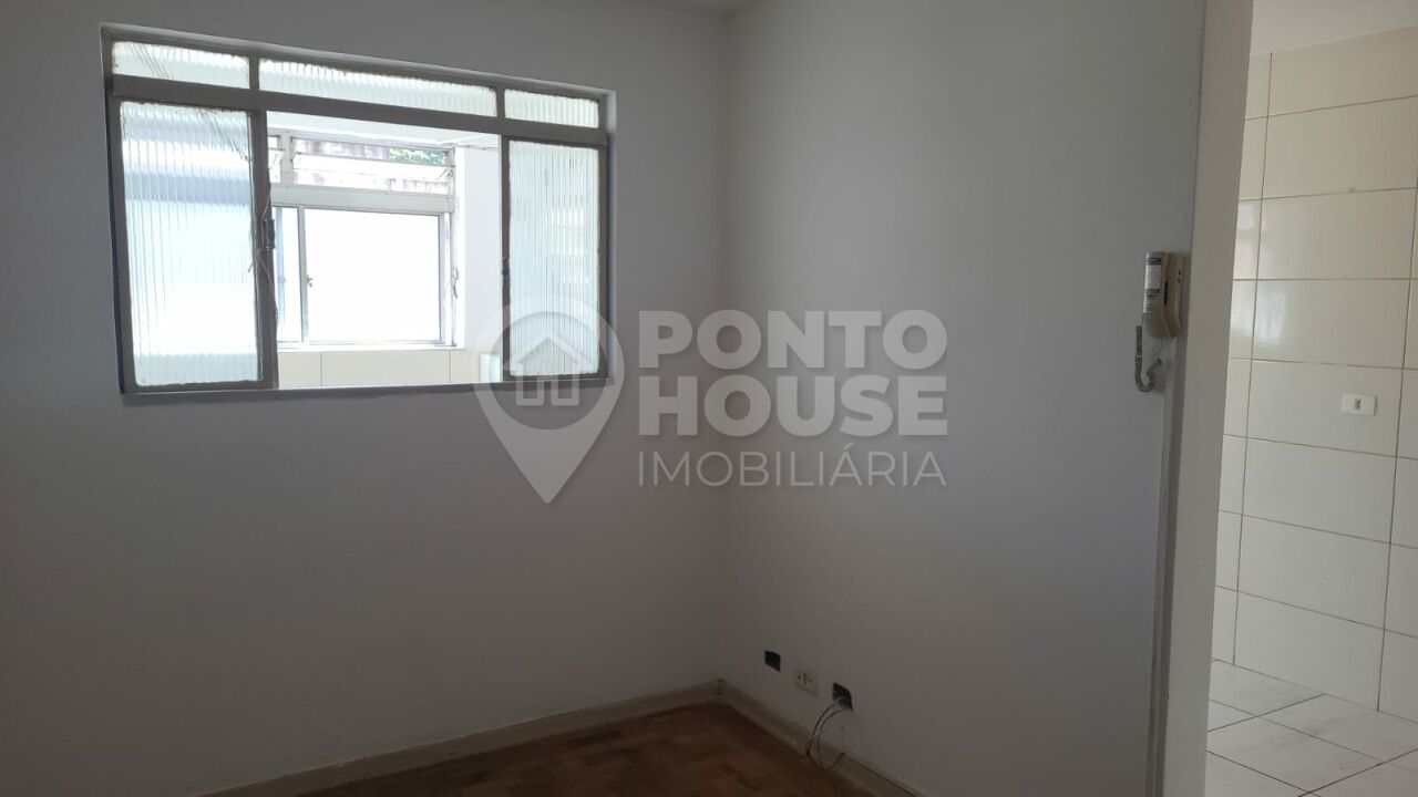 Apartamento para venda na Vila Santa Catarina com 2 dormitórios e 1 vaga.