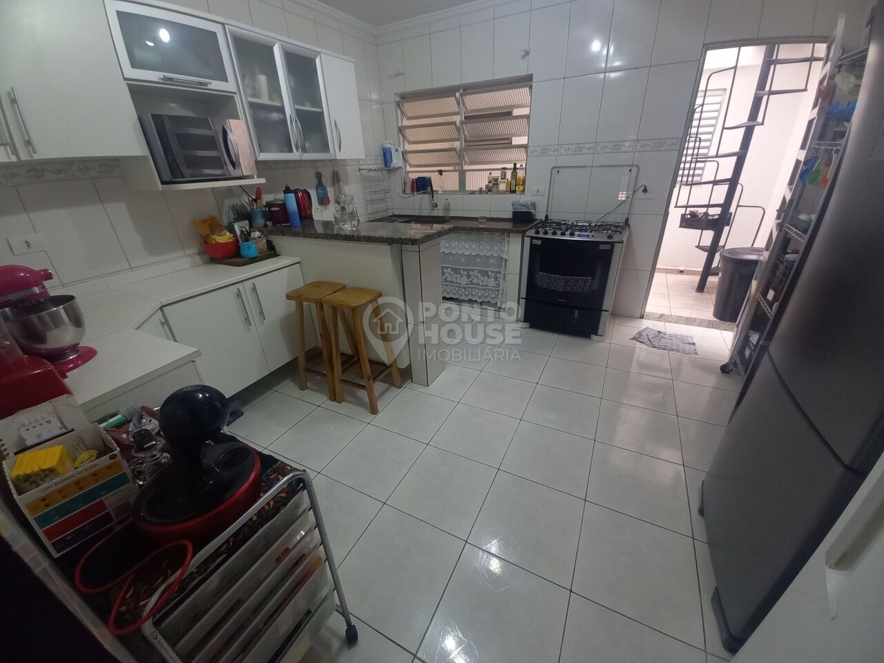 Sobrado à venda na Saúde 2 dormitórios com varanda, 1 vaga e churrasqueira