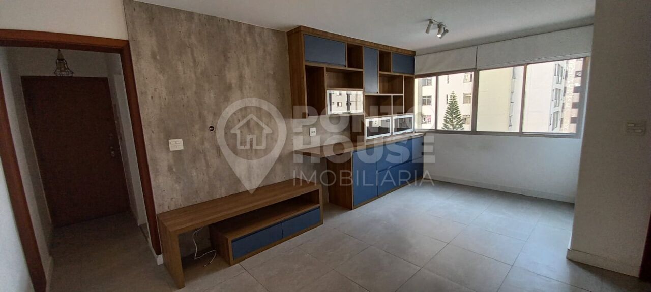 Oportunidade Apartamento 2 dormitórios, 1 vaga de garagem andar alto à venda na Saúde.