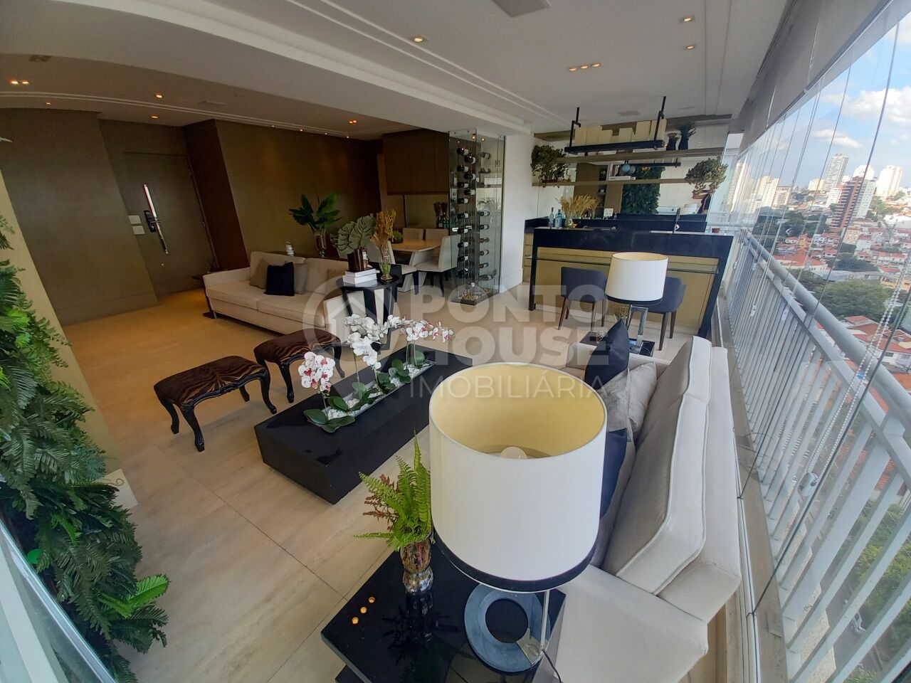 Apartamento mobiliado para locação na Saúde 2 suítes varanda gourmet 2 vagas