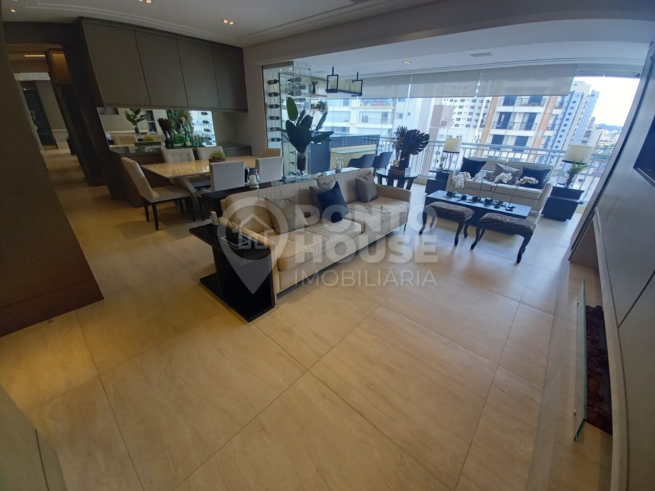 Apartamento mobiliado para locação na Saúde 2 suítes varanda gourmet 2 vagas