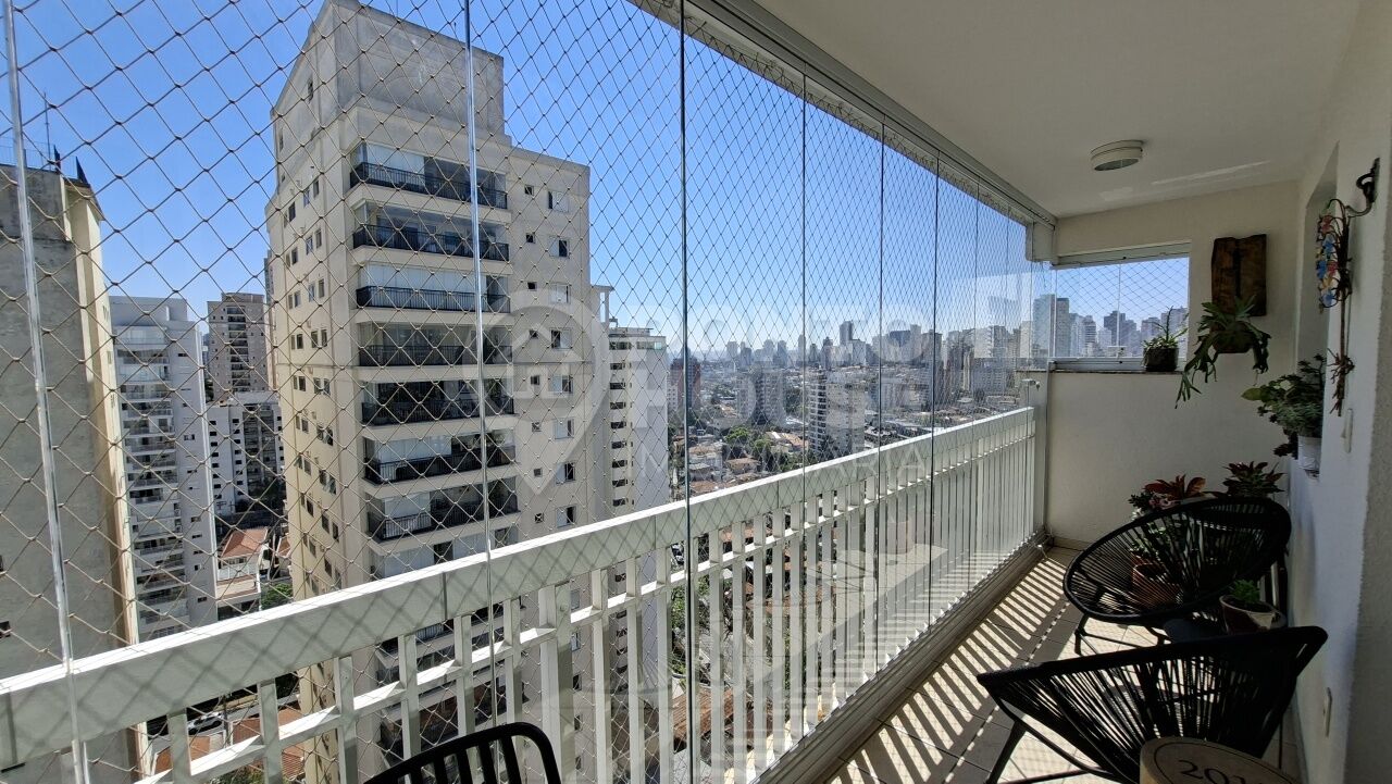  Apartamento 3 Dormitórios, 1 Suíte, 98 m²,  2 vagas à venda na Chácara Inglesa