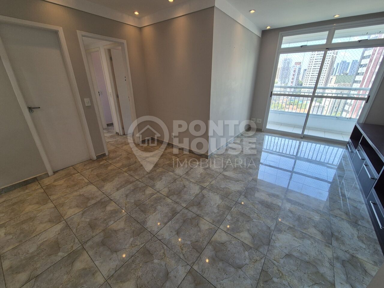 Apartamento à venda na Saúde 3 dormitórios, suíte, 2 vagas e a 800m do Metrô