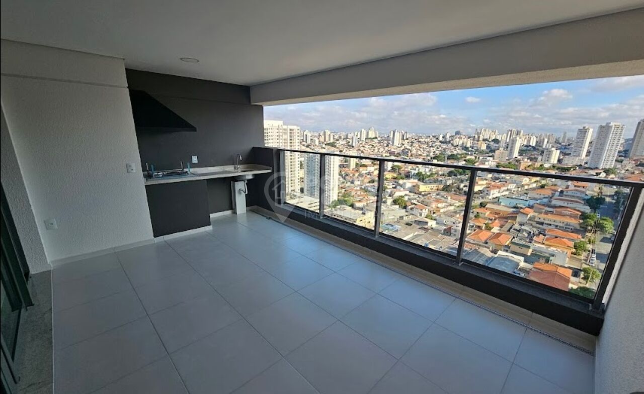 Apartamento à venda no bairro Ipiranga de 3 dormitórios, 2 vagas e varanda gourmet