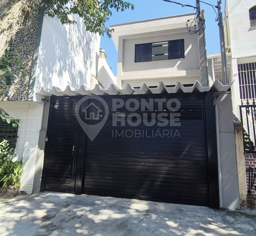Sobrado comercial Reformado, para locação na Praça da Árvore, 200m², 9 salas e 4 vagas