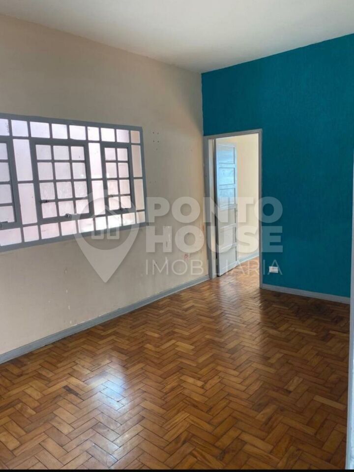 Casa com 2 dormitórios e 4 vagas de garagem à venda no Ipiranga