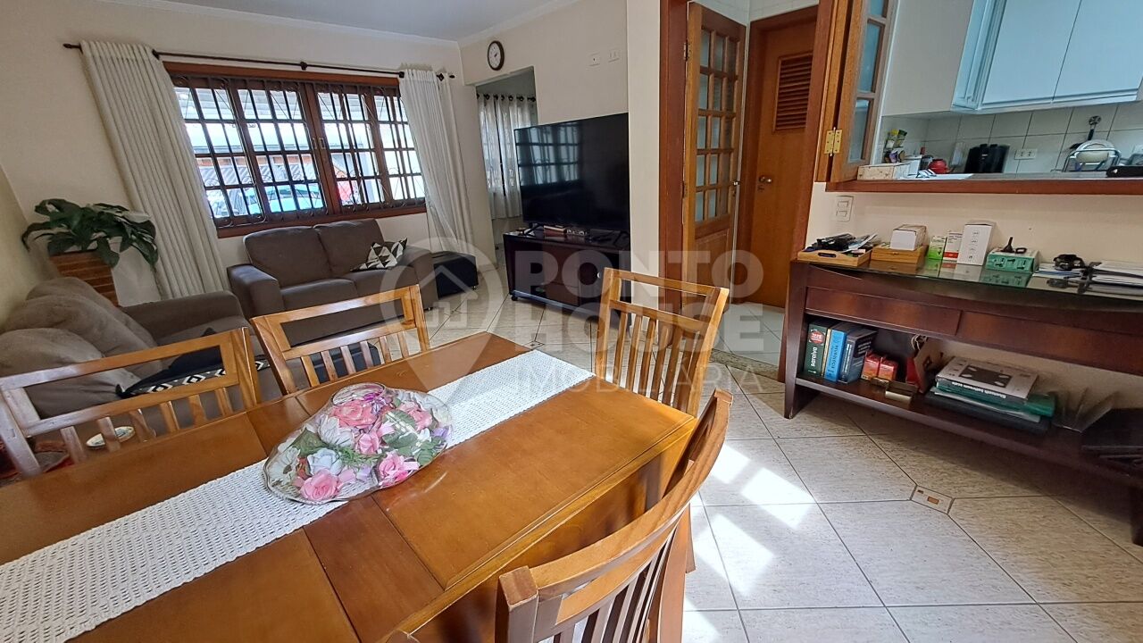 Casa à venda Planalto Paulista 3 suítes, 2 vagas, super ensolarada, ótimo local