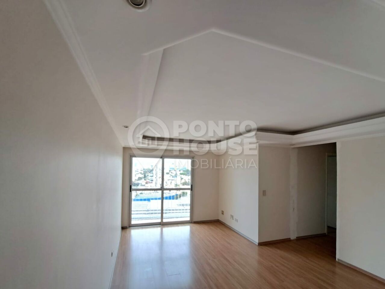 Apartamento à venda de 3 dormitórios no condomínio Jardim Aeroporto e 1 vaga