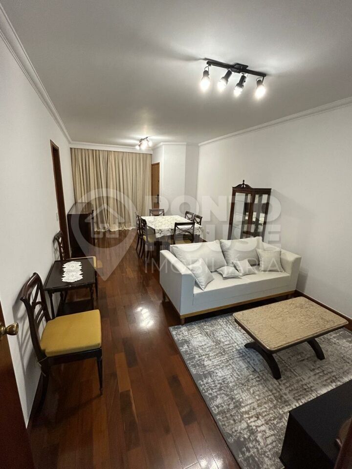 Apartamento com 3 dormitórios, 1 suíte e 2 vagas de garagem na Chácara Inglesa