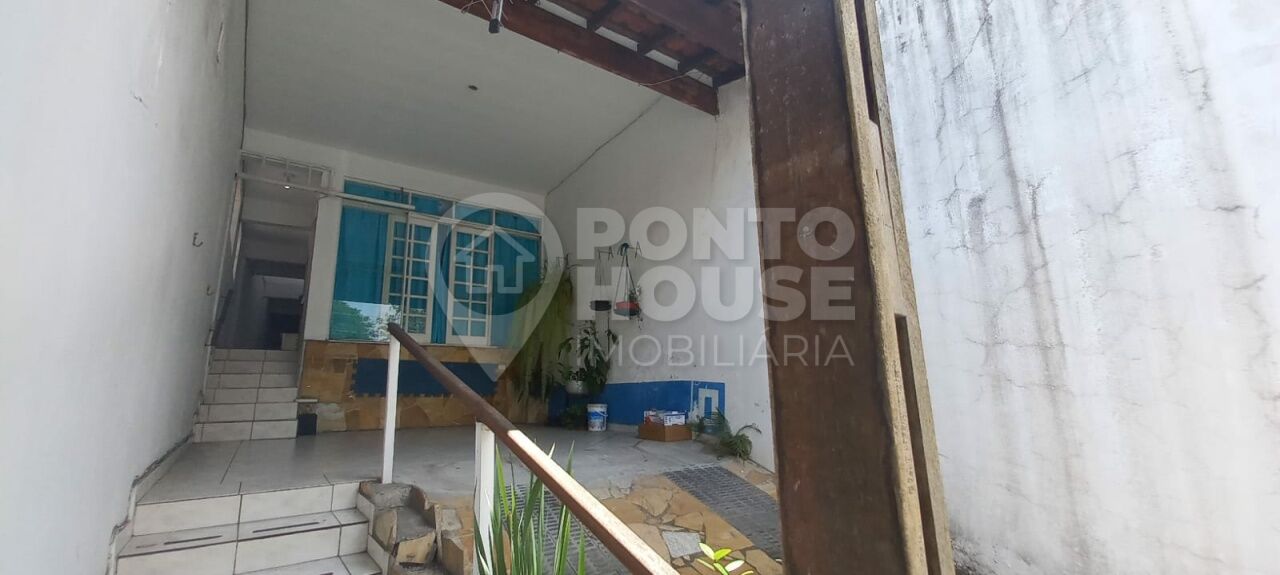 Vila Gumercindo com renda mensal de R$ 12.000 por mês.