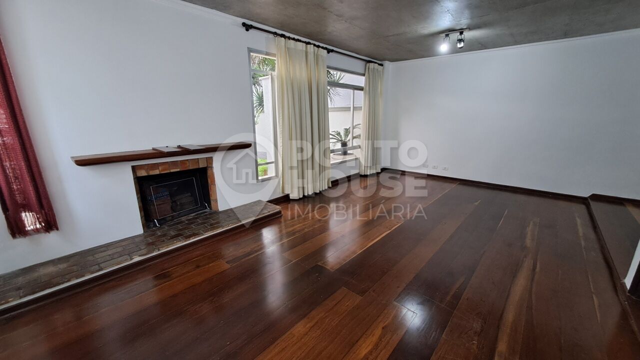 Casa à venda Planalto Paulista 4 dormitórios, 2 suítes, 3 vagas, 9 x 26, ocasião