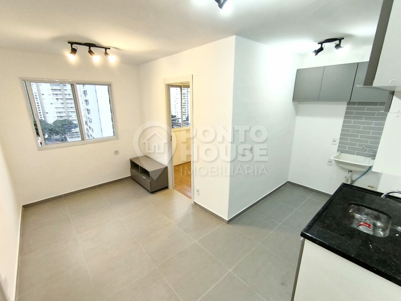 Apartamento para locação no Alto do Ipiranga, 2 dormitórios,34 m²,semi mobiliado