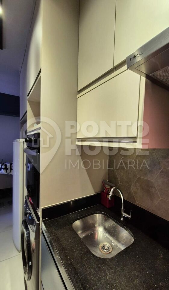Apartamento à venda, 1 dormitório suíte, 32 m², 1 vaga, em Indianópolis