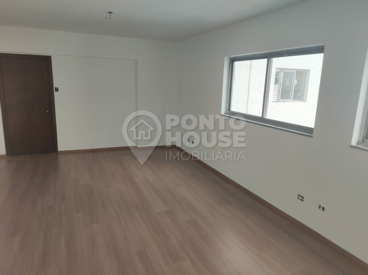 Apartamento à venda na Vila Mariana, 2 dormitórios, 112m², próximo ao metrô 