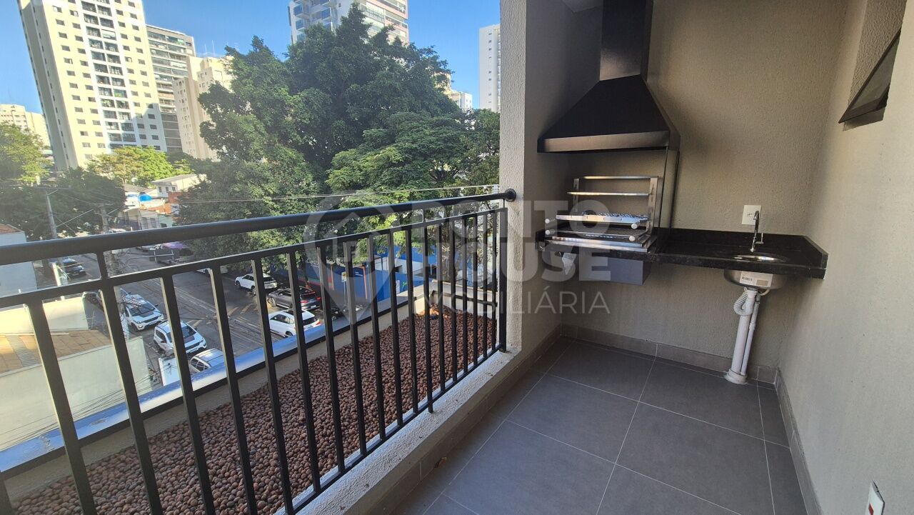 Studio com churrasqueira e varanda na Saúde a 700 metros do Metrô Saúde no Ricost224