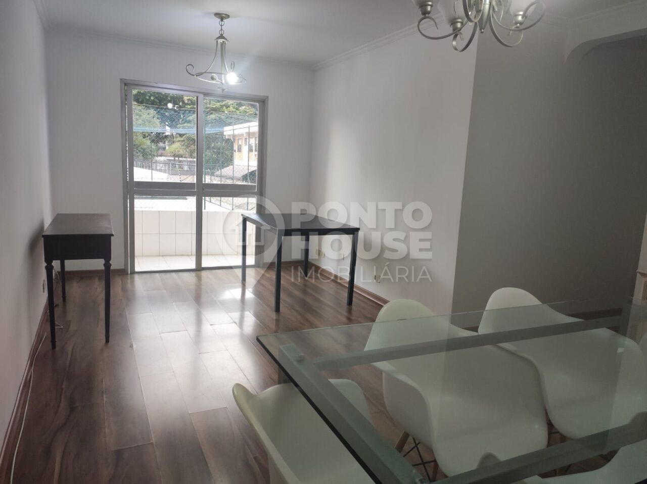 Apartamento com 3 dormitórios para venda ou locação na Vila Olimpia
