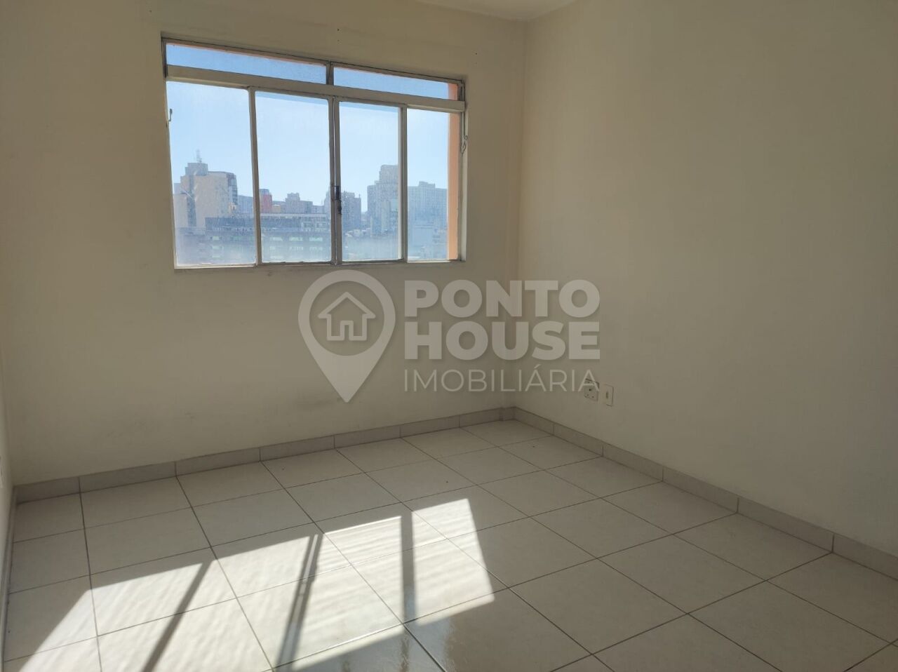 Apartamento com 1 dormitório para venda na Liberdade