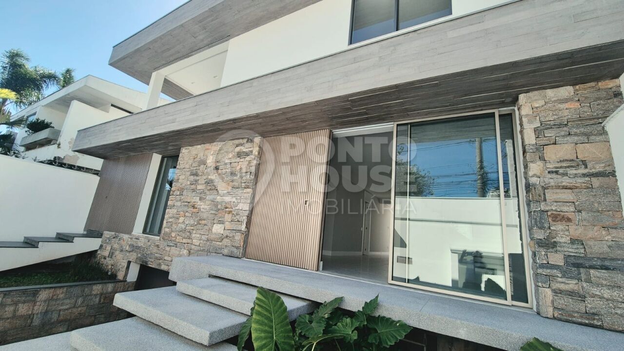 Planalto Paulista, Sobrado Amplo, 4 Suítes, Ar Condicionado, Piscina e 8 vagas