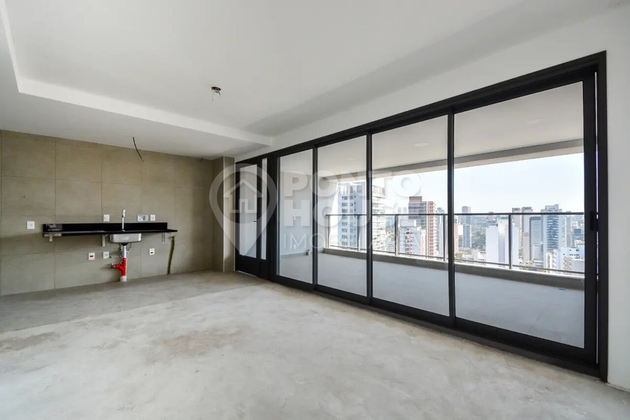 Apartamento para venda em Moema com 3 quartos, sendo 3 suítes, 147m²