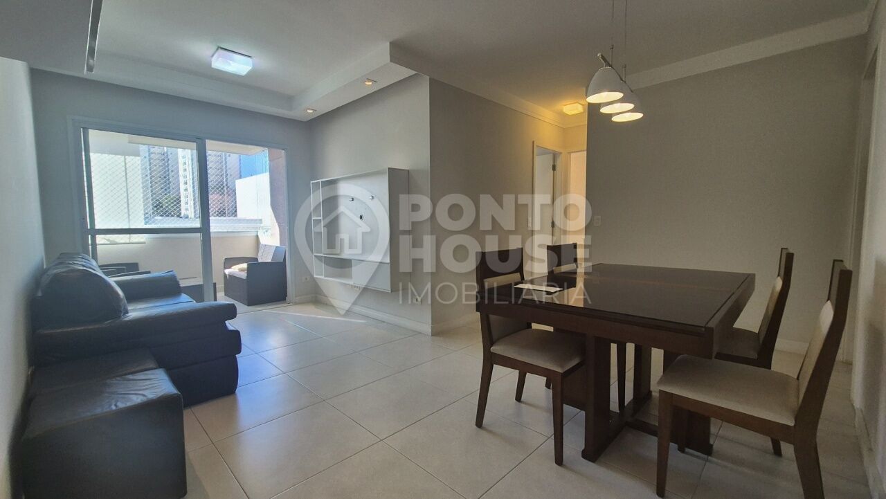 Apartamento semi mobiliado 2 dormitórios + suíte + 2 vagas na Saúde