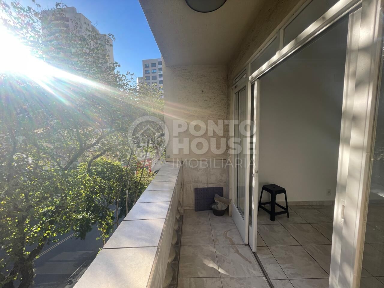 Apartamento à venda,  Metrô Saúde, 2 dormitórios. 2 banheiros e 1 vaga.
