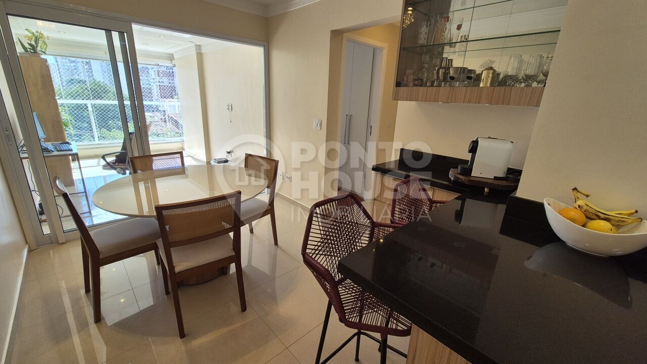 Apartamento perto do Metrô à venda na Saúde, 2 dormitórios, suíte, 1 vaga