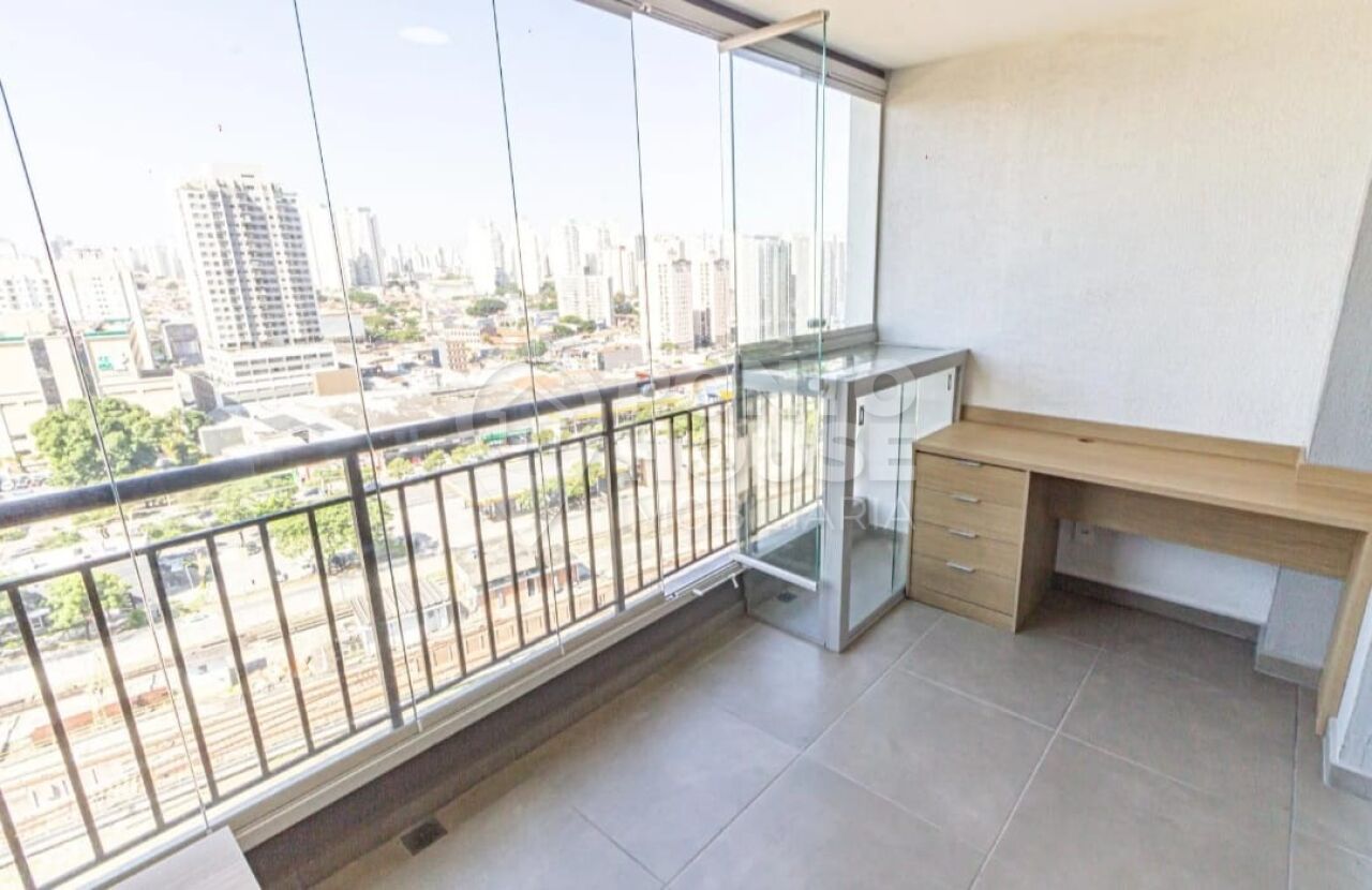 Studio para locação, 26m², repleto de armários no Belenzinho.