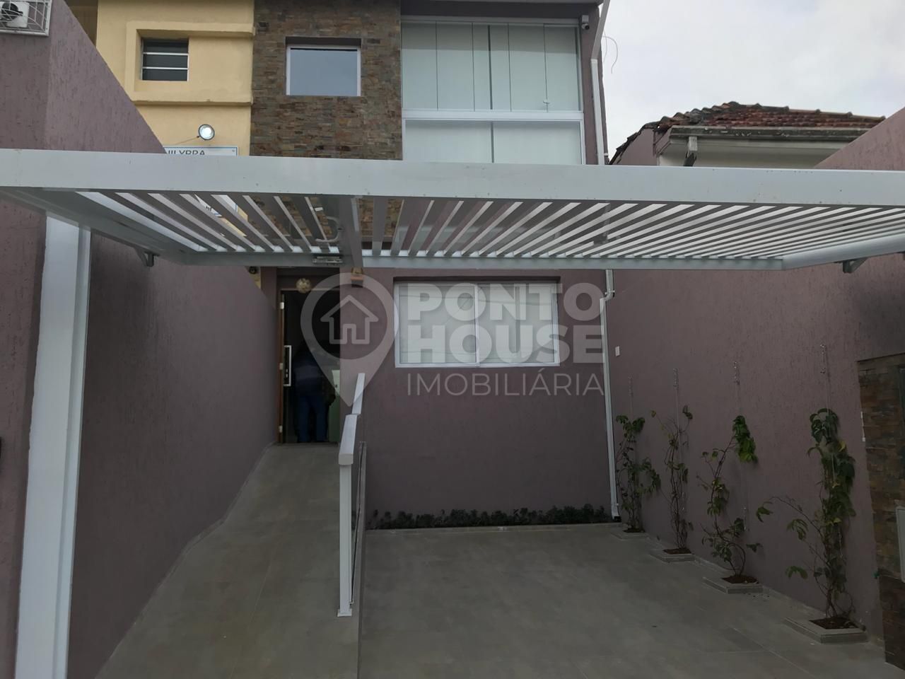 Sobrado à venda, 147m², 4 dormitórios 2 vagas próximo ao metrô Ipiranga e Sacomã