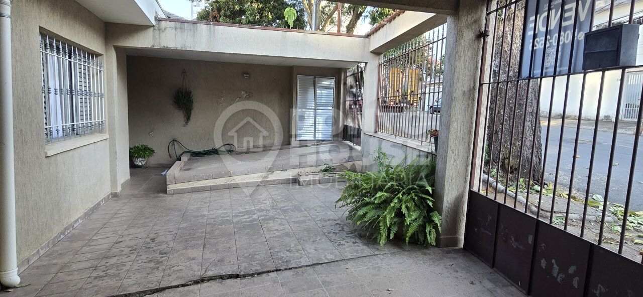 Casa com 5 dormitórios 3 vagas  terreno 10x17 Bosque da saúde (Vila Mariana)