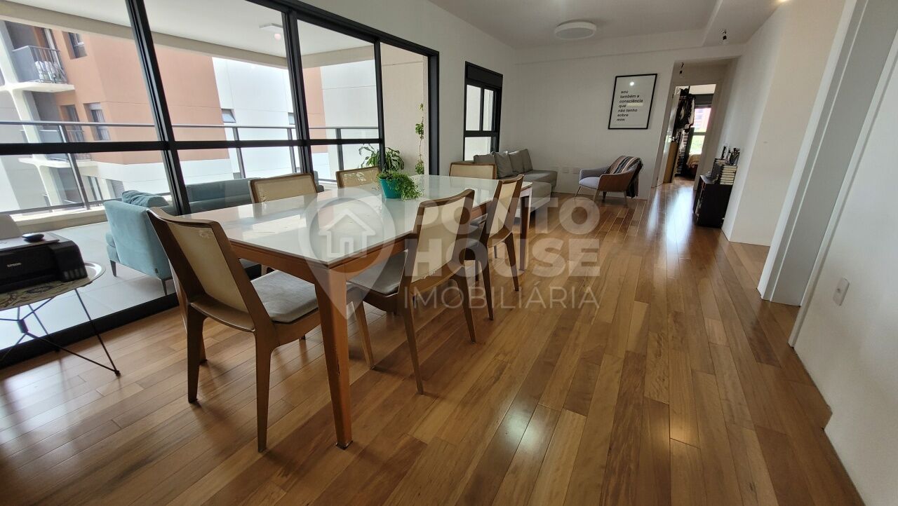 Apartamento à venda em Mirandópolis 3 suítes, 2 vagas livres, seminovo, 141 m²